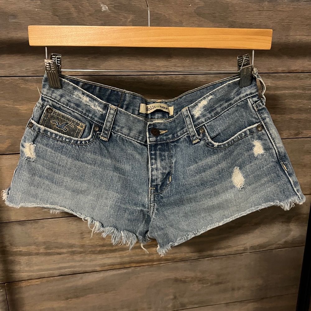 Hollister jean shorts